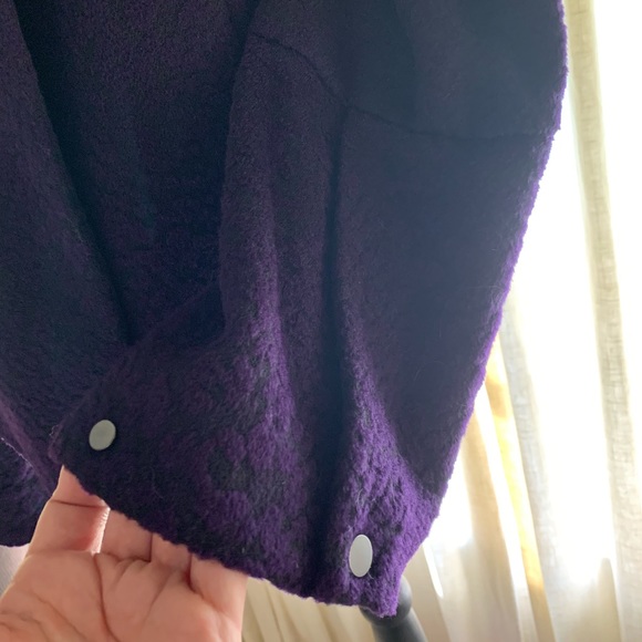 Tahari gorgeous aubergine purple coat - Picture 4 of 8